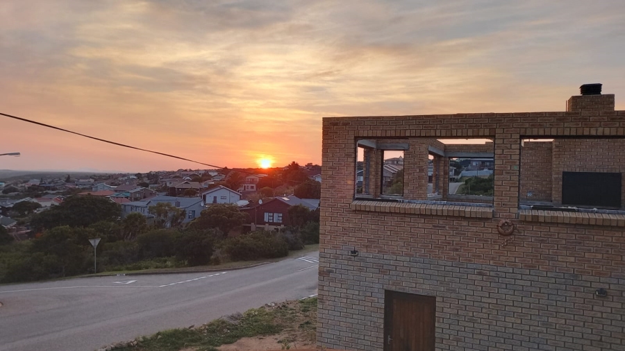 4 Bedroom Property for Sale in Dana Bay Western Cape